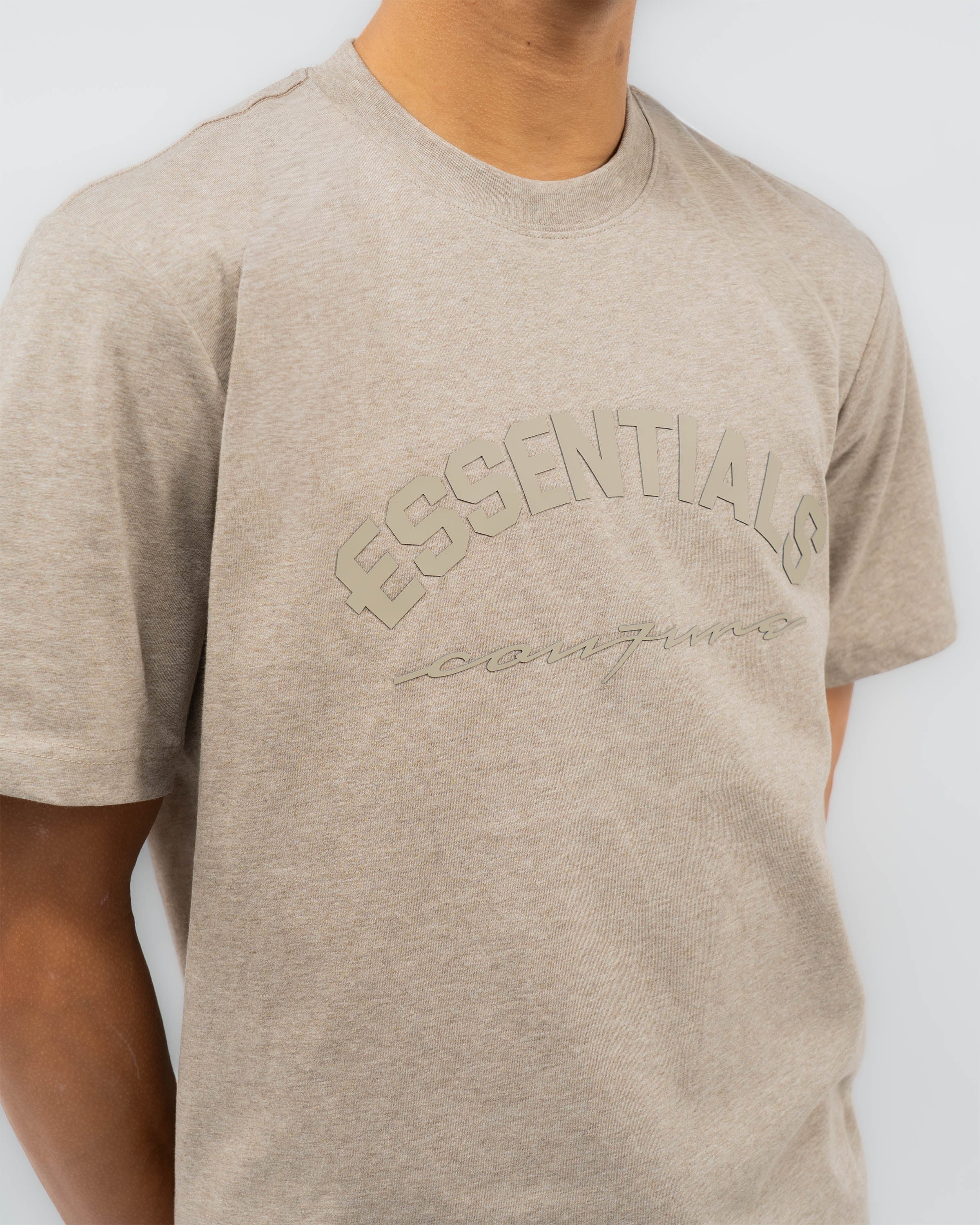 Basic Curve T-Shirt - Image 7