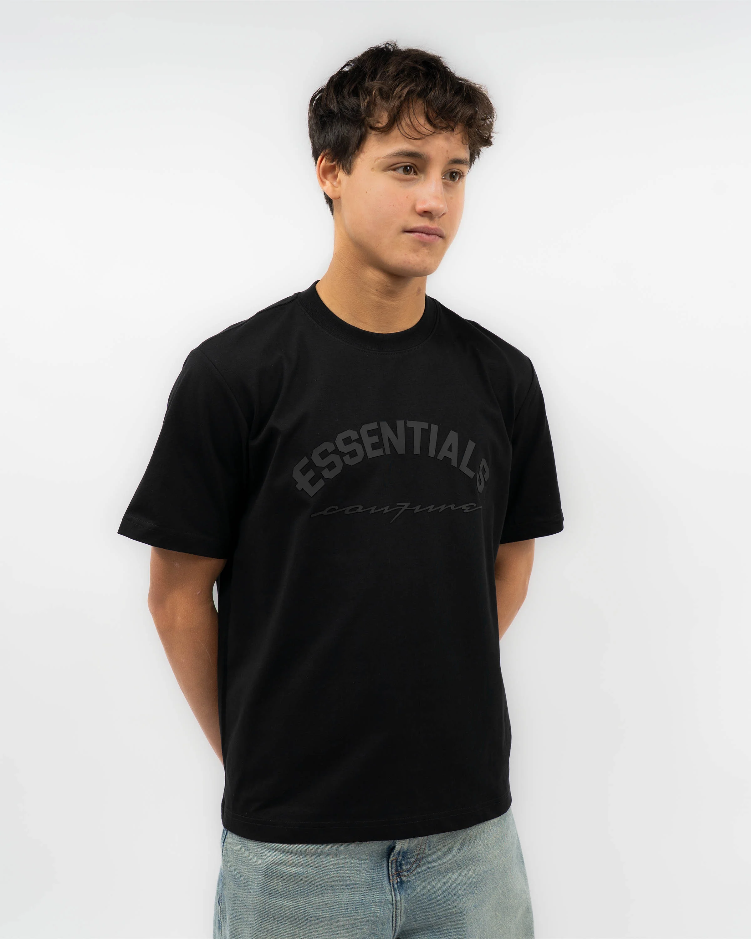 Basic Curve T-Shirt - Image 6