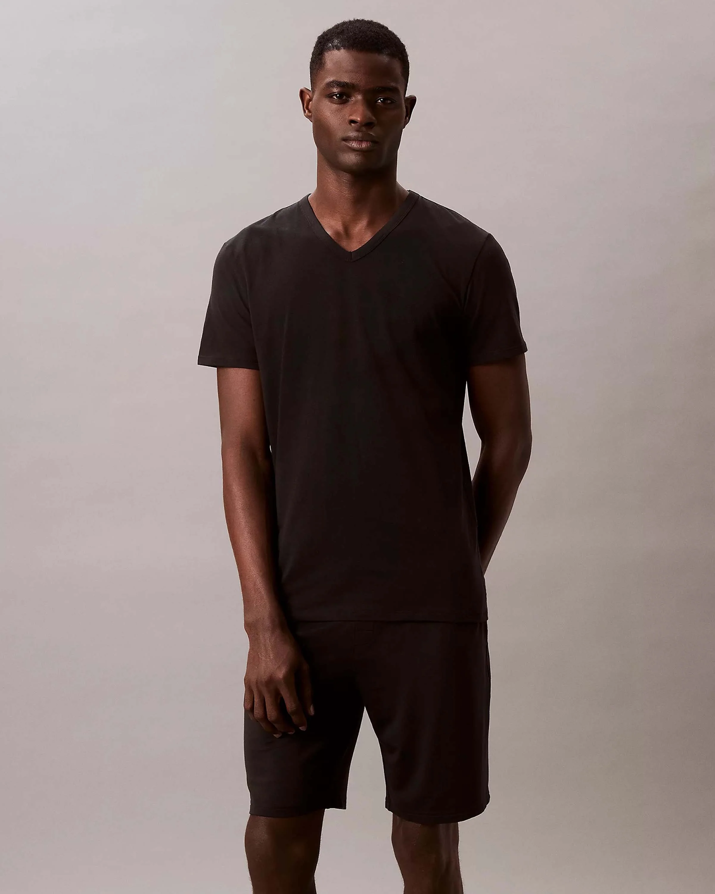 S/S V Neck 3 Pack - Image 3