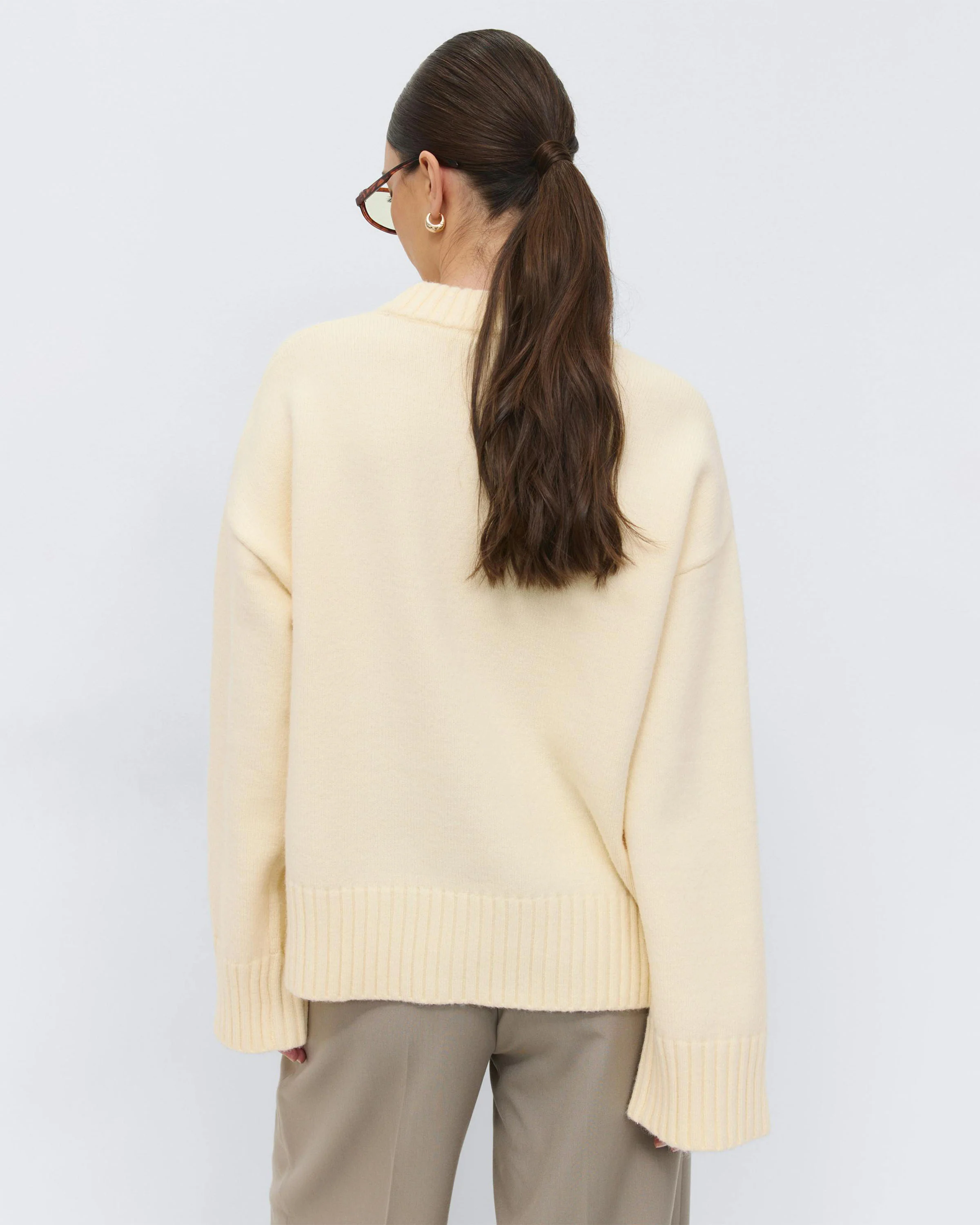 Sweater - Image 4